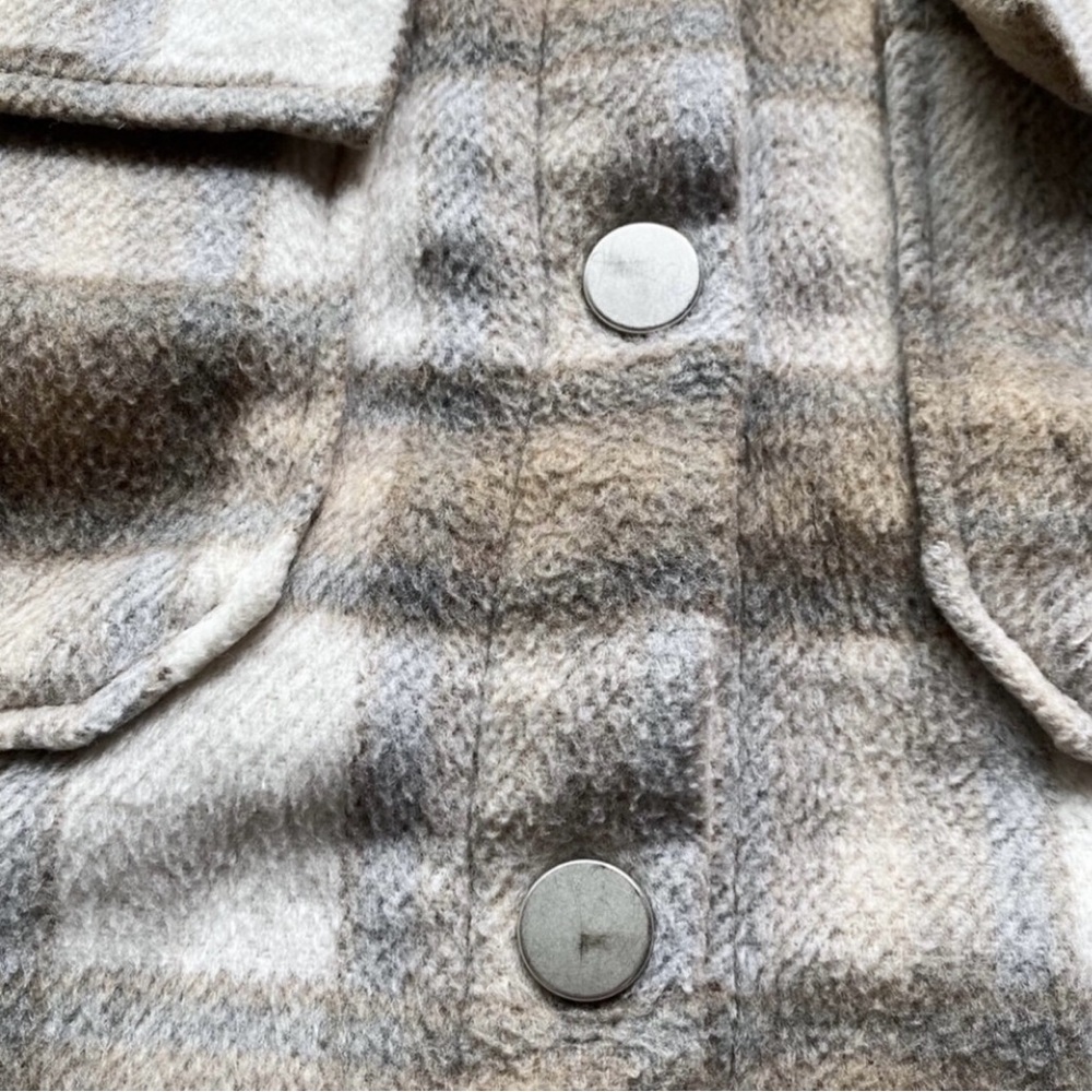 Zara Shacket - Picture 5 of 9